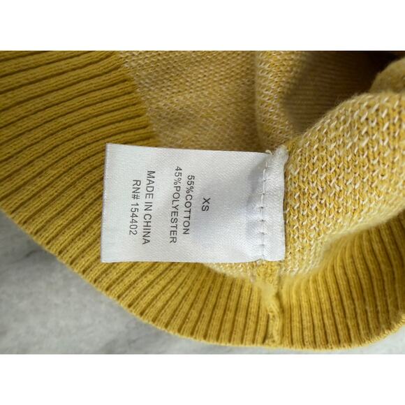 Gold & White Yin Yang Checkered Sweater Vest - Picture 5 of 8